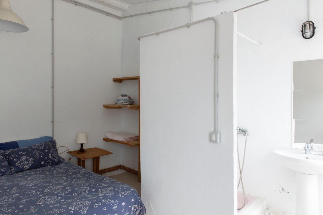 Basic En-Suite Bedroom By The Sea Guinea Eksteriør bilde